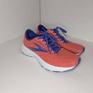 Brooks Women's Running Shoes - Coral and Blue